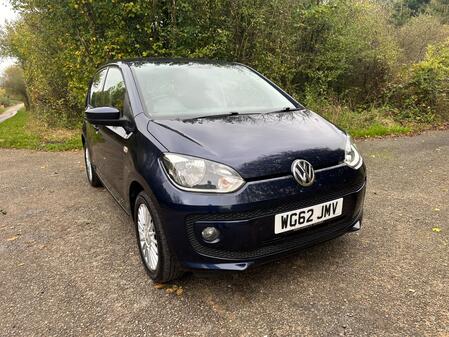 VOLKSWAGEN UP 1.0 High up!